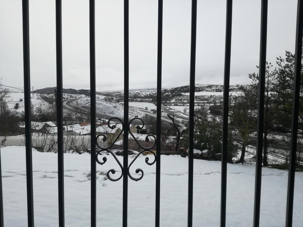 O Zierzo Villa Jaca Eksteriør billede